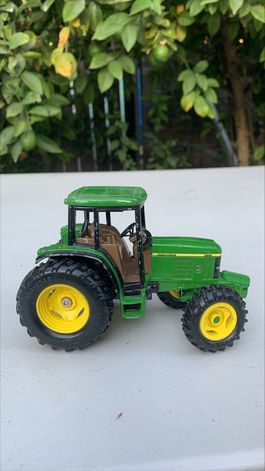 John Deere Tractor