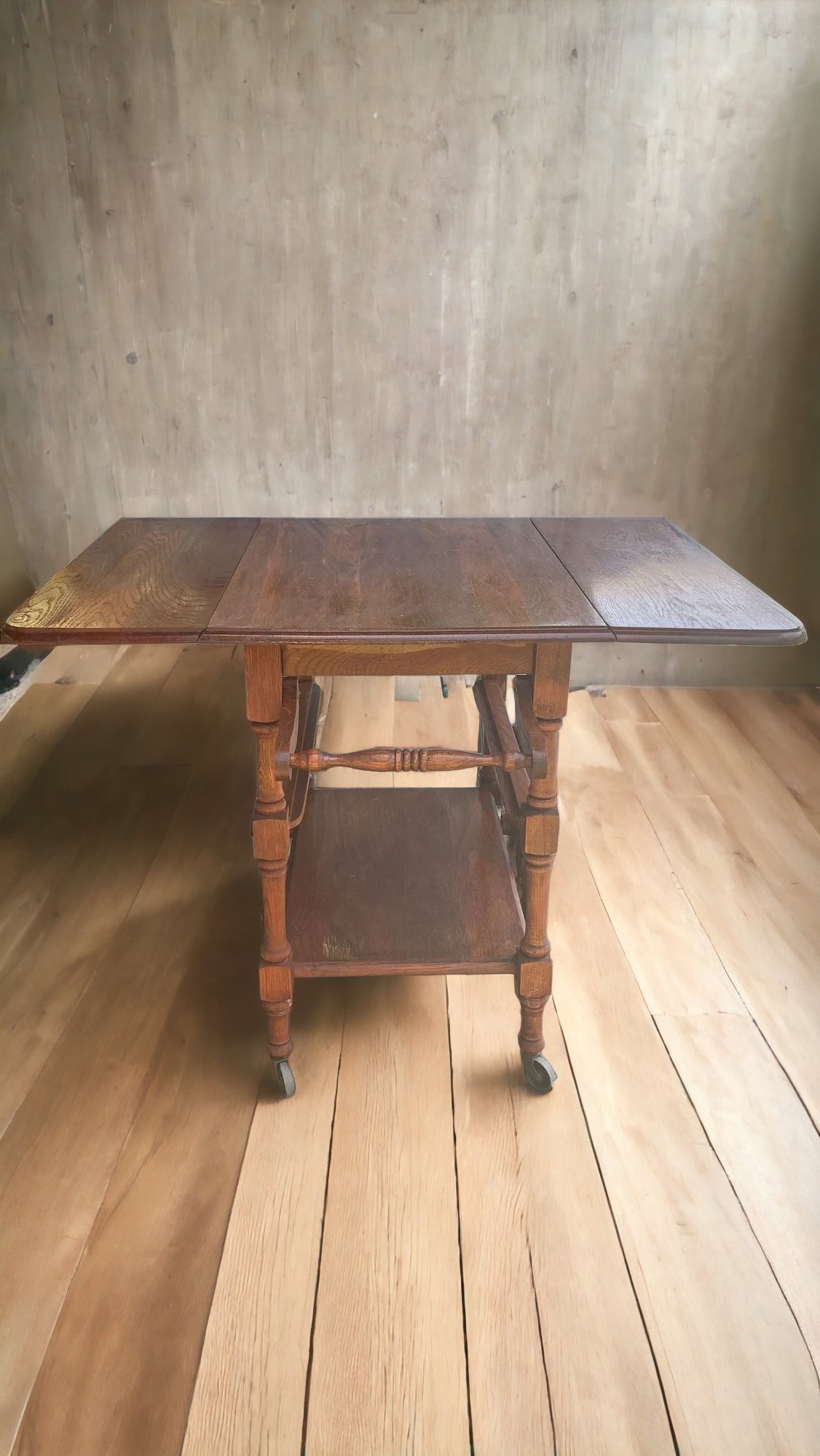 Tea serving Table