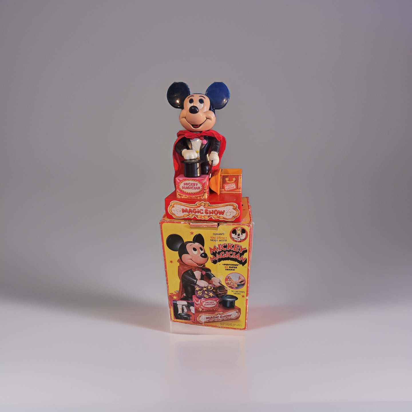 Mickey Mouse Magician Show